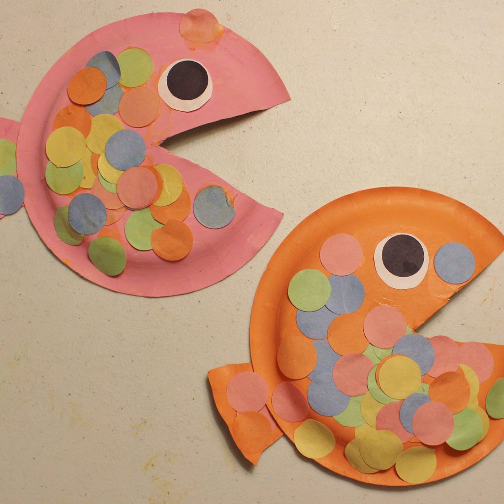 paper-plate-fish-craft-raising-hooks
