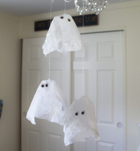 DIY Cotton Ball Ghosts + FREE Ghost Template Download!- MomDot