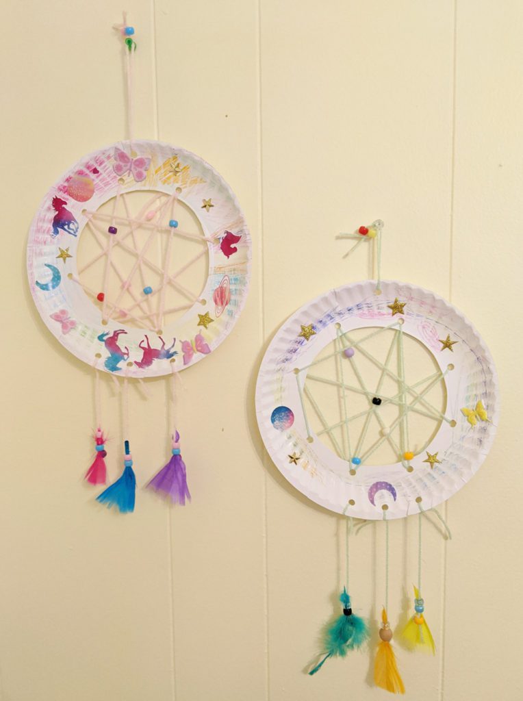 DIY Paper Plate Dream Catcher - South Lumina Style